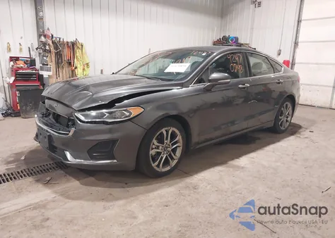 2019 Ford Fusion Sel z USA, uszkodzony, nr VIN 3FA6P0CD6KR259797